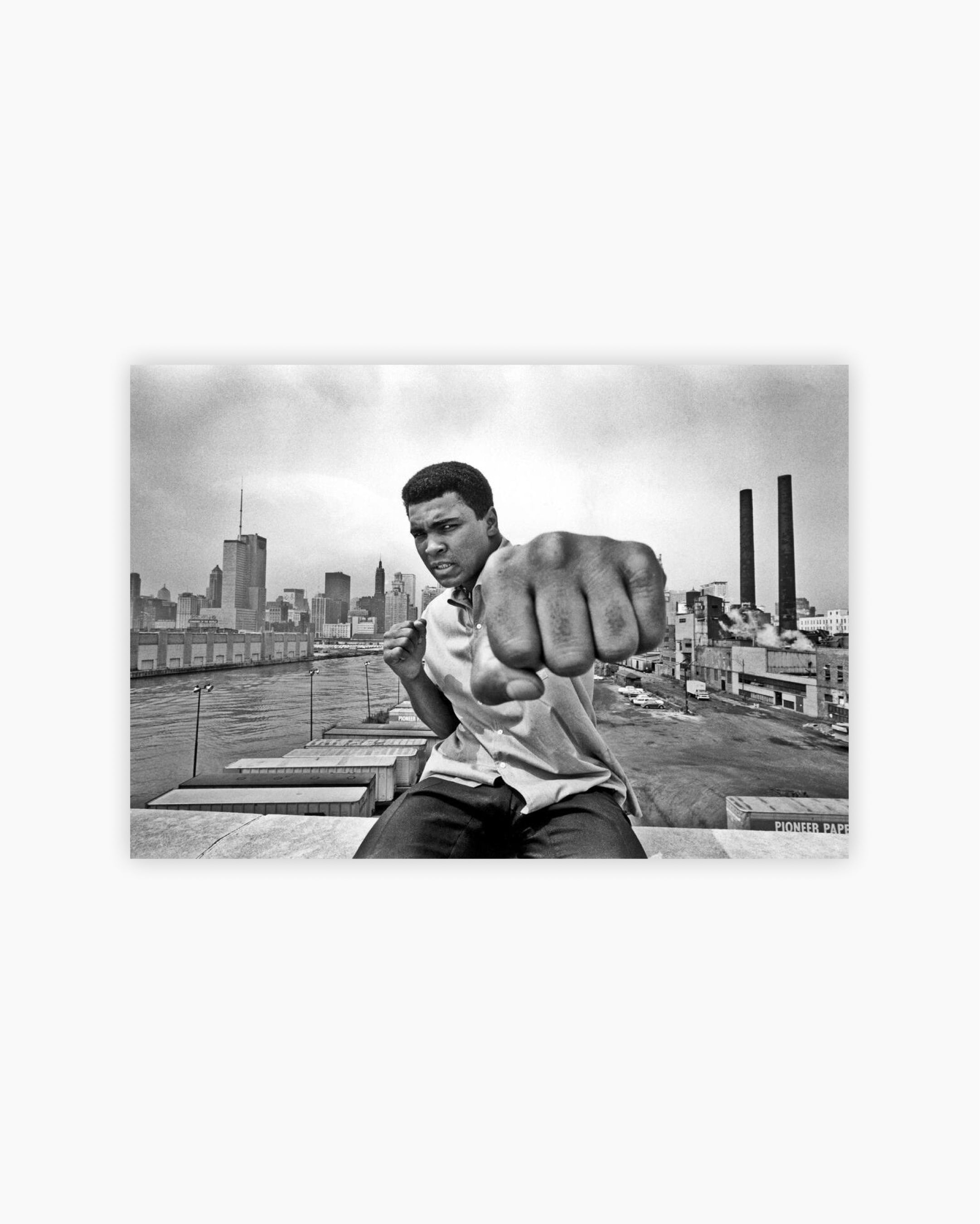 Muhammad Ali. Chicago river, Illinois, 1966