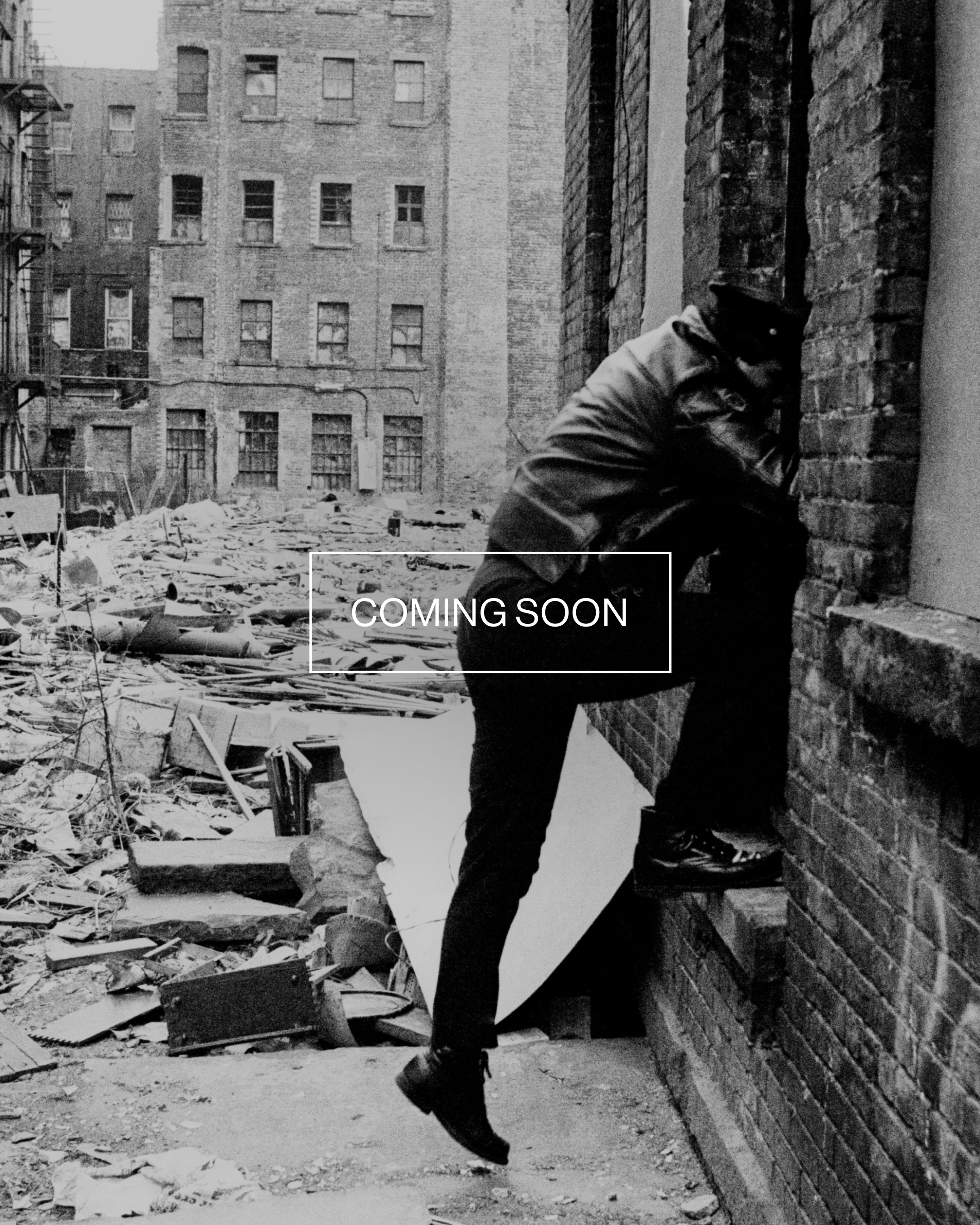 Magnum Square Print: Leonard Freed