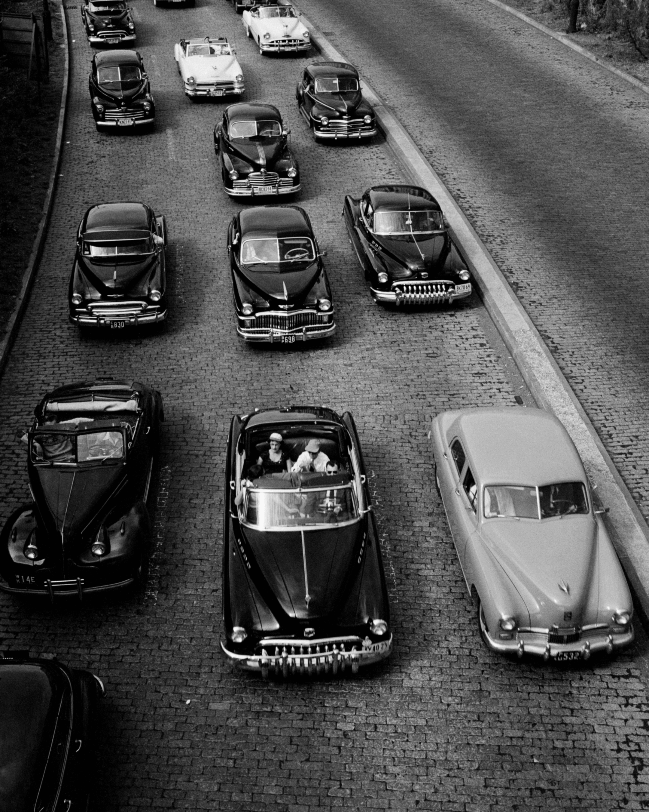 Magnum Square Print: Erich Hartmann