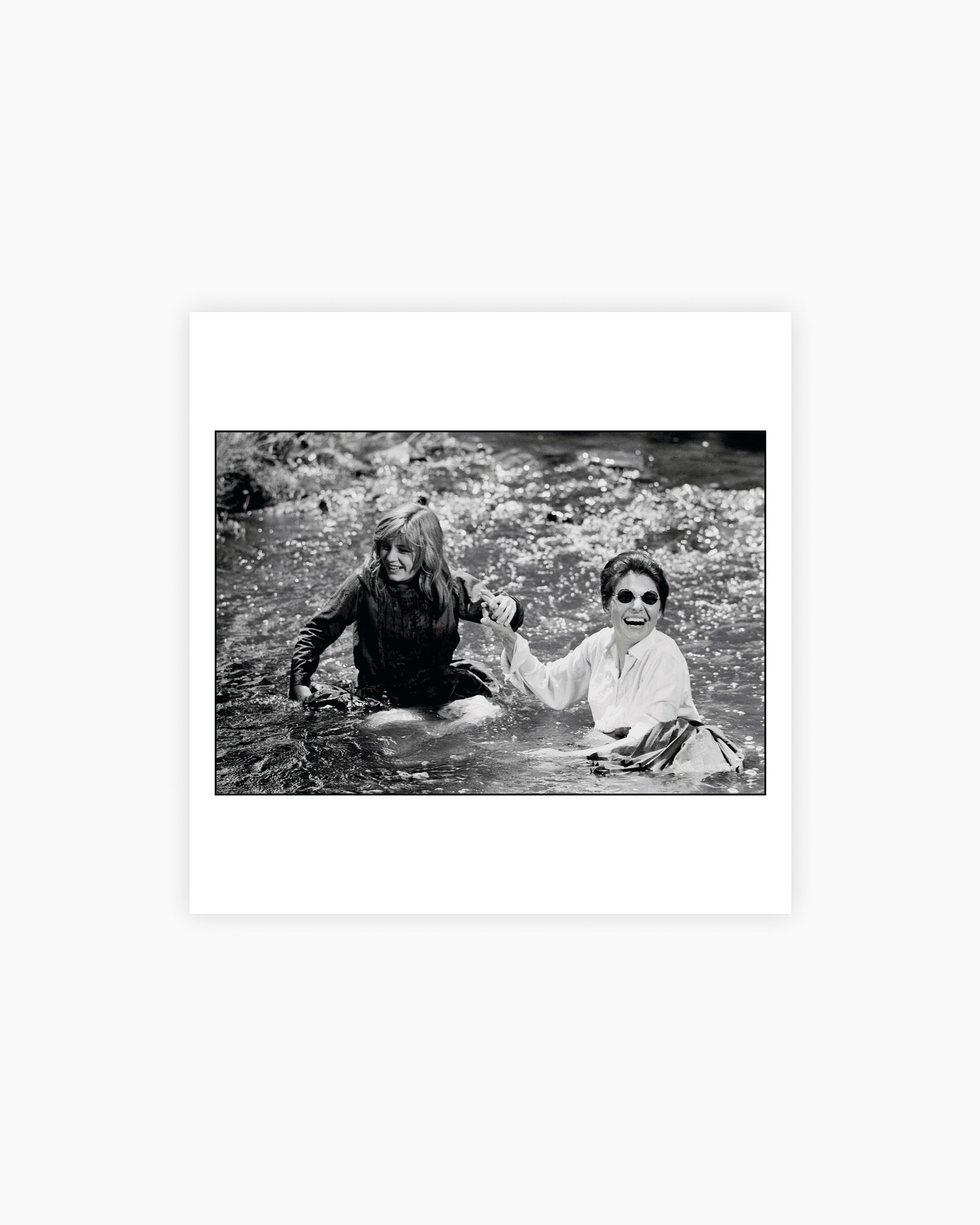 Magnum Square Print: Bob Henriques