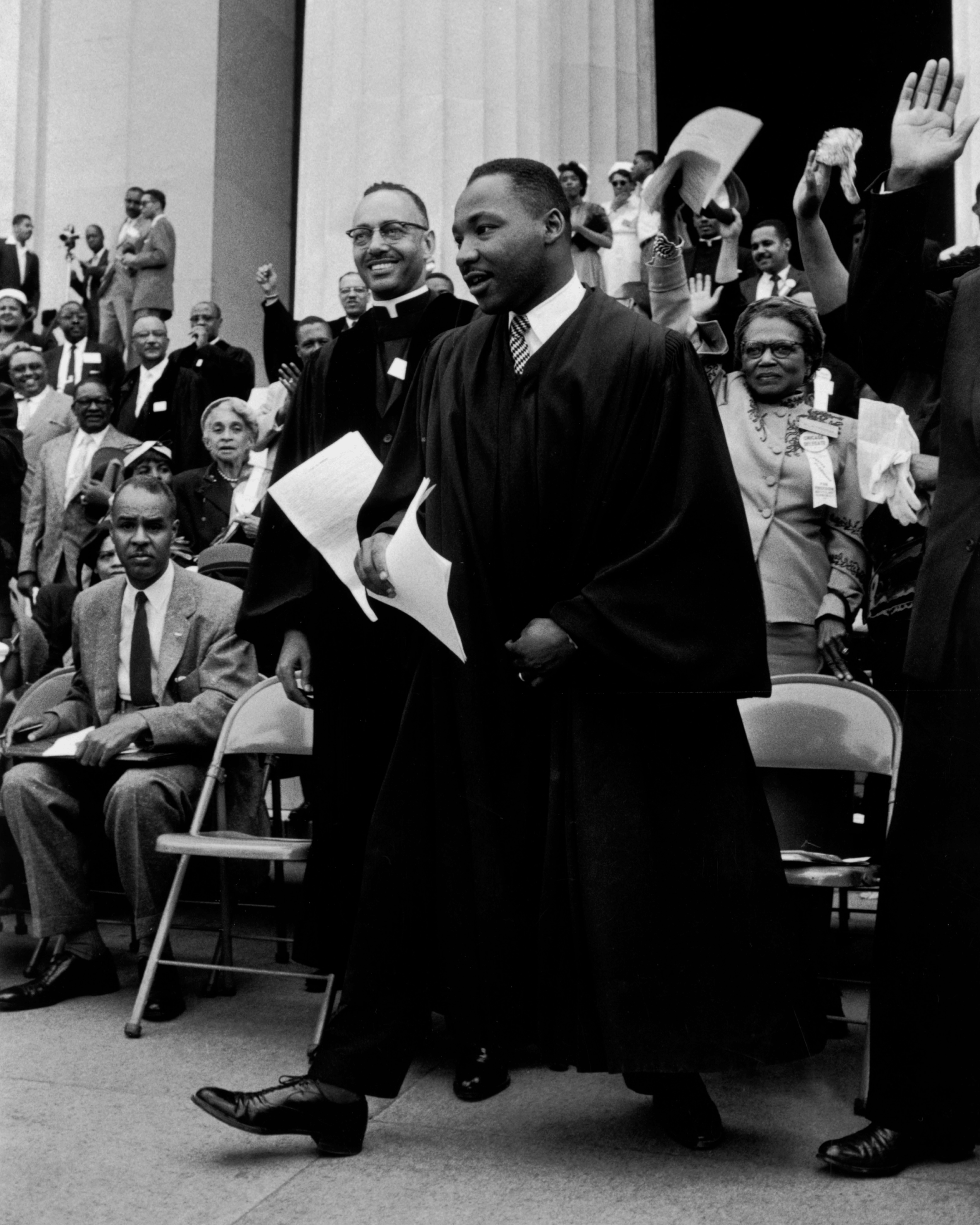 Magnum Square Print: Bob Henriques