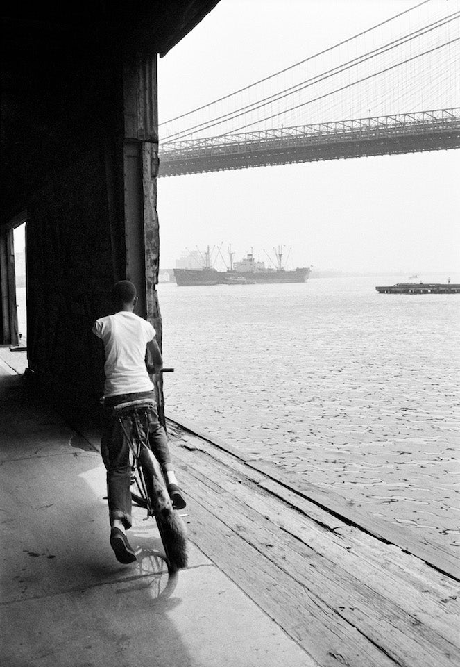 Magnum Square Print: Erich Hartmann