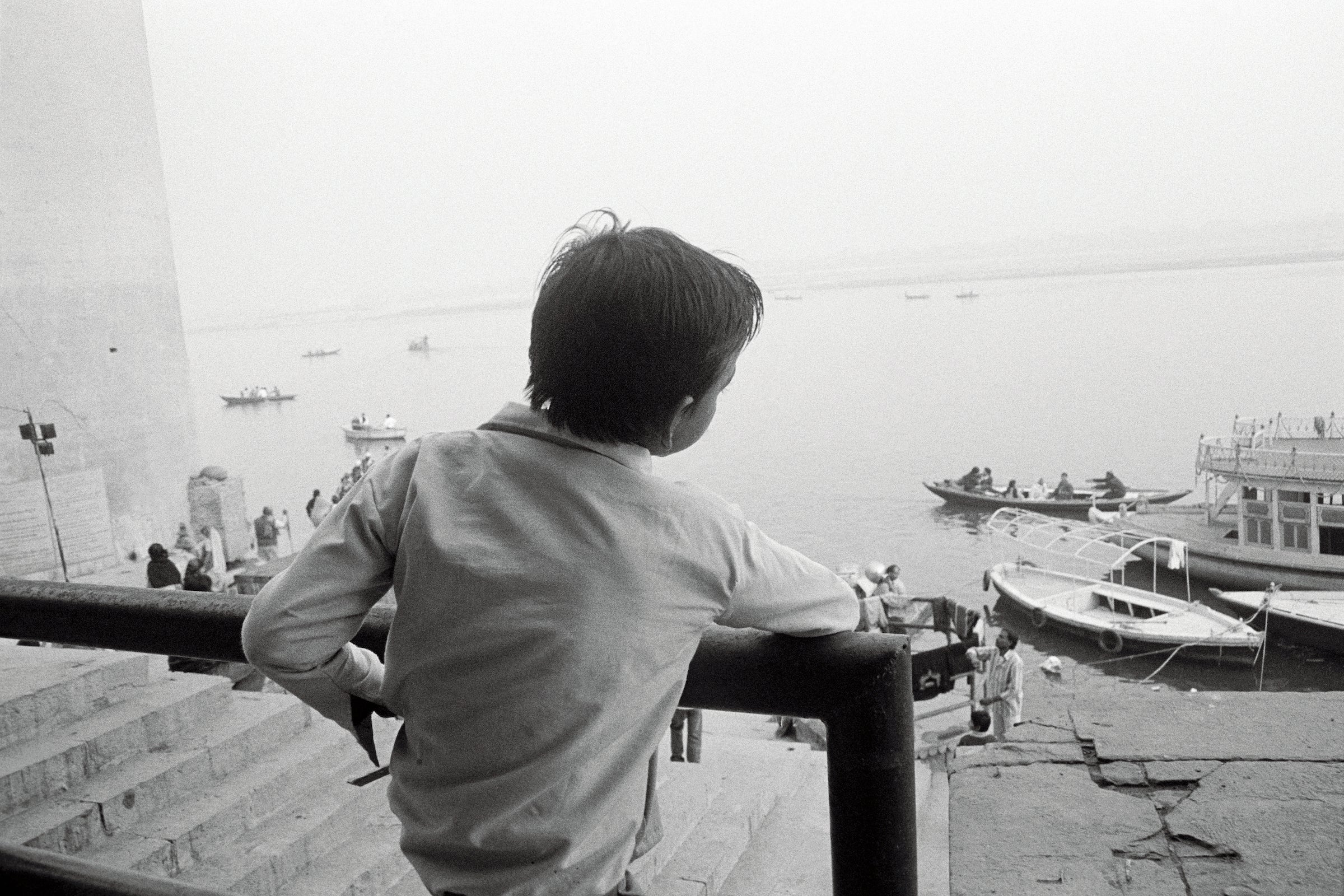 Magnum Square Print: Sohrab Hura