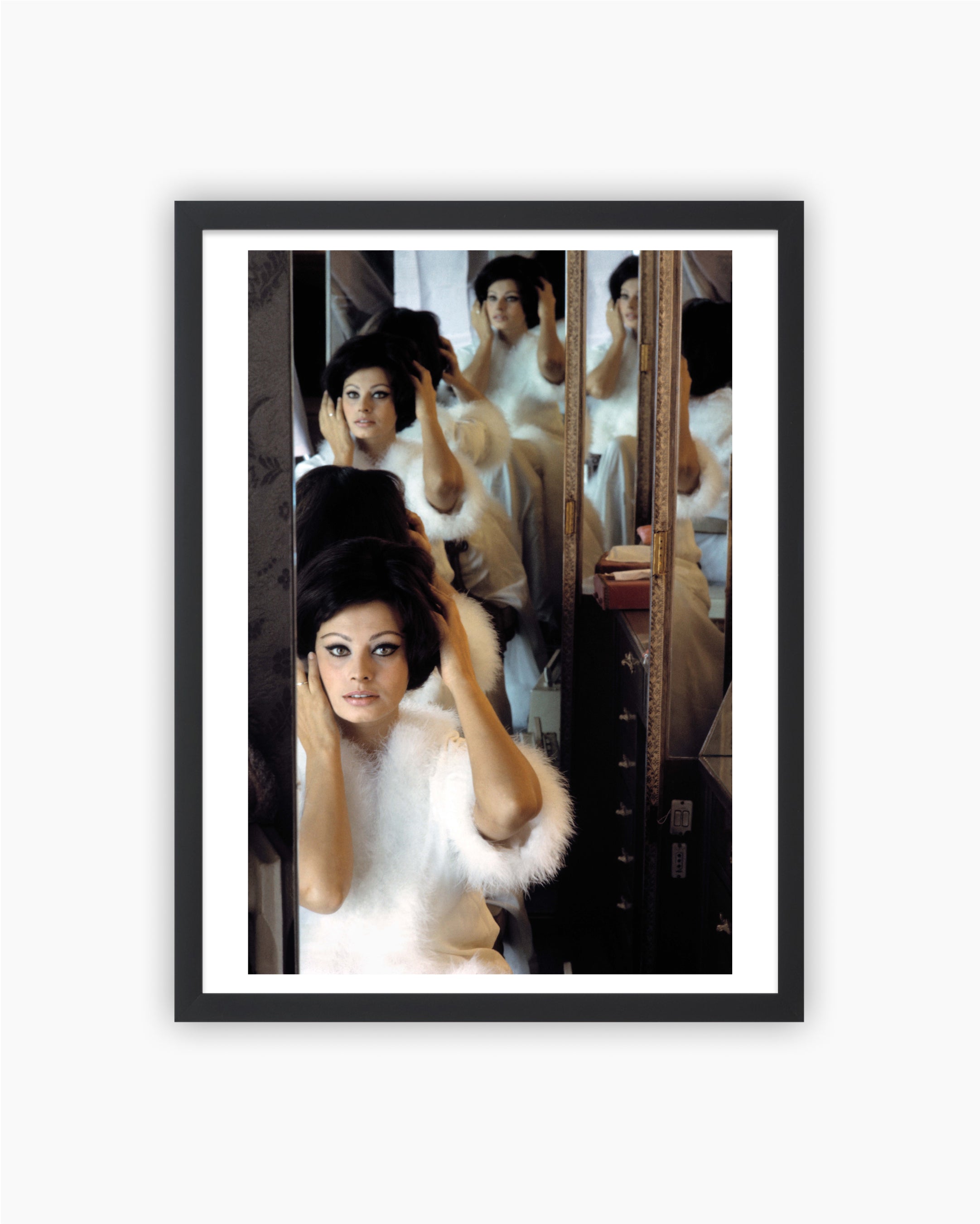 Magnum Editions Poster: Sophia Loren, 1963