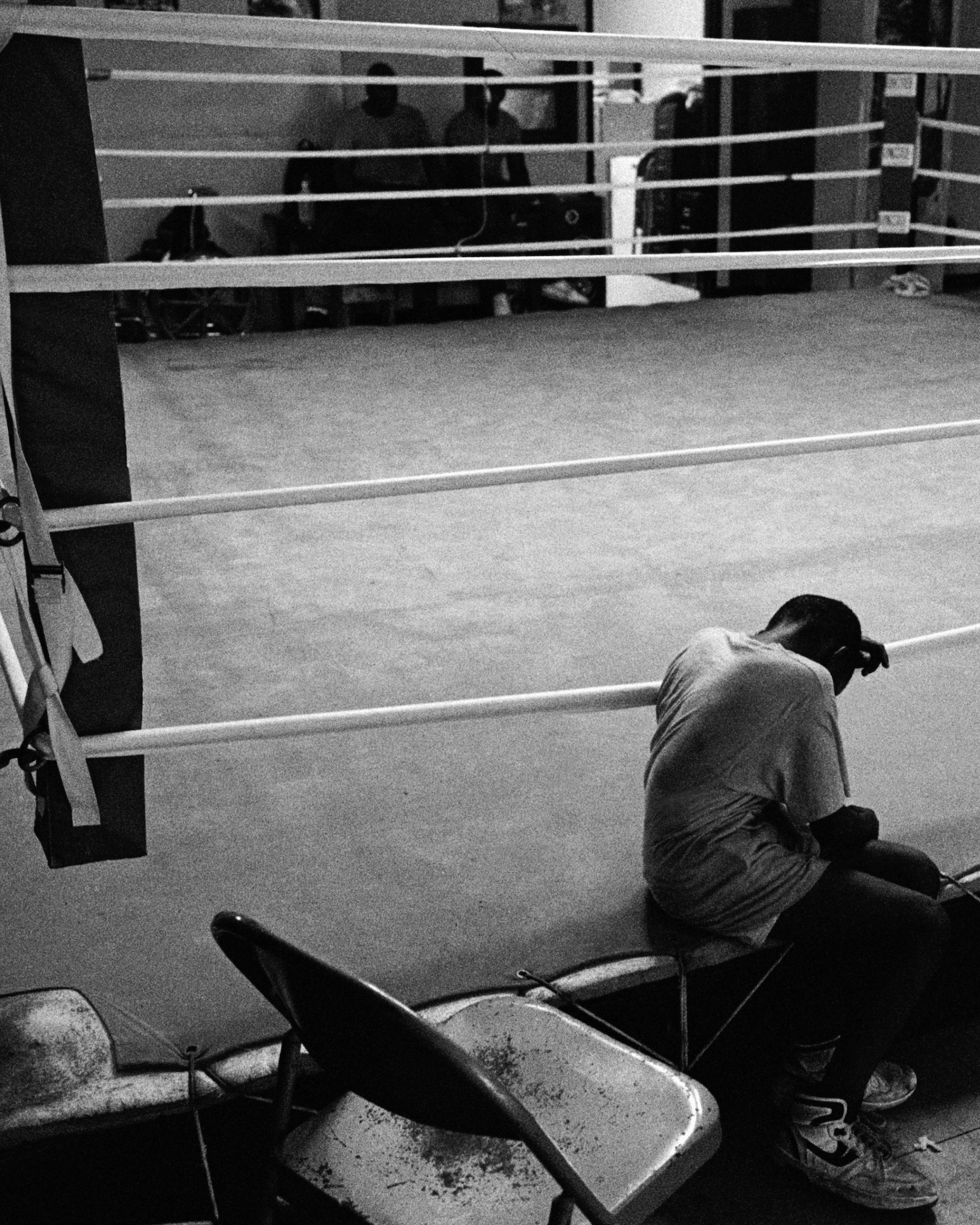 Magnum Square Print: Eli Reed