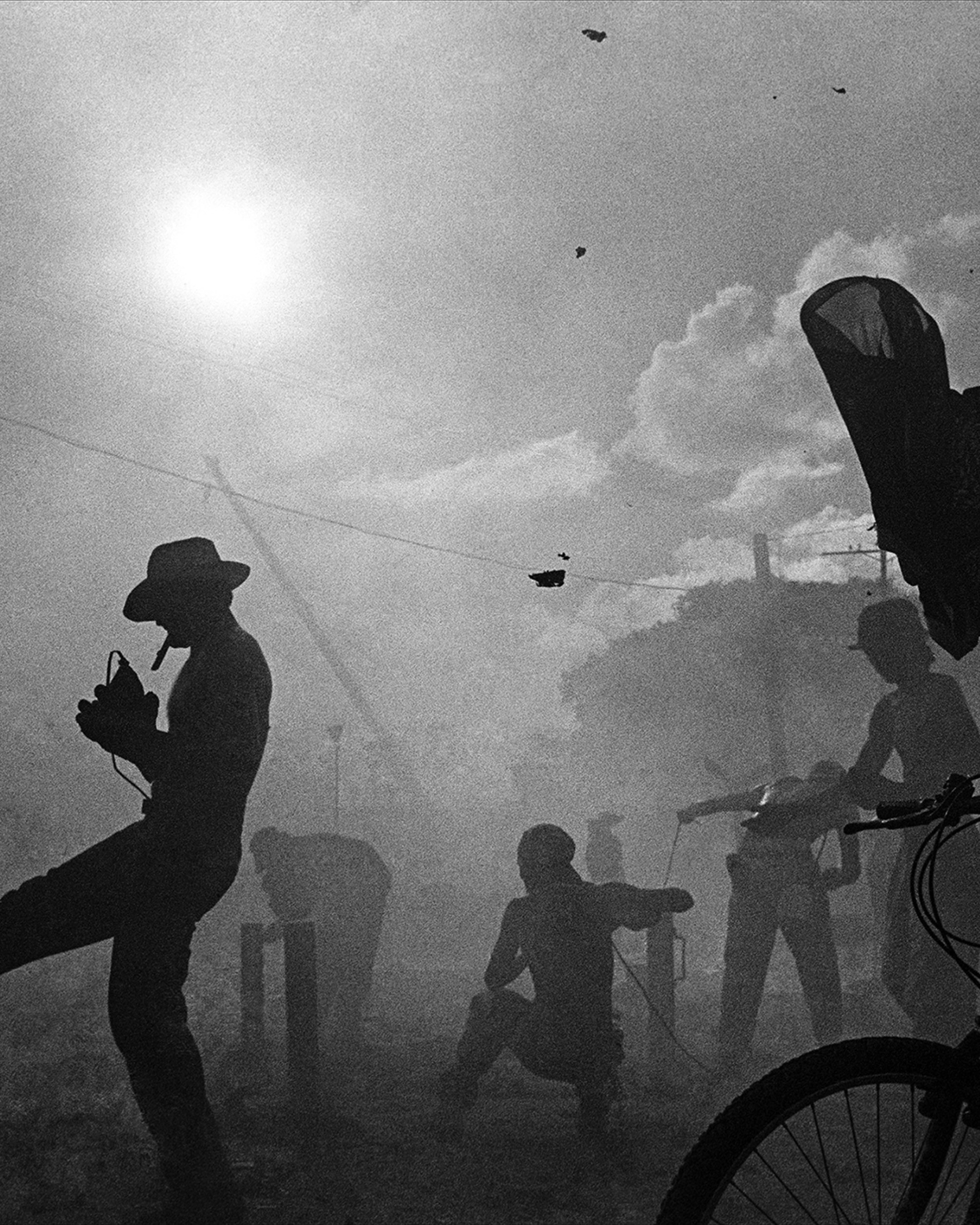 Magnum Square Print: Raúl Cañibano