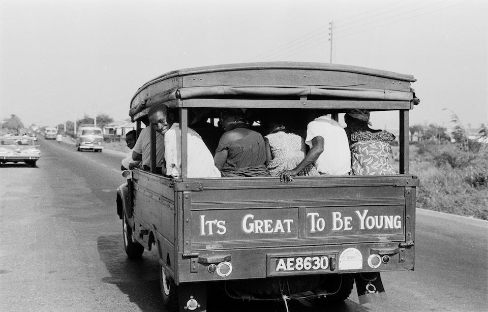 Magnum Square Print: Marc Riboud