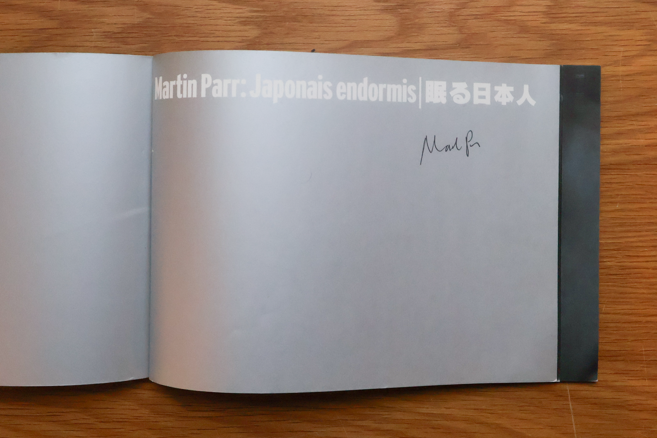 Martin Parr: Japonais Endormis (Library Copy)