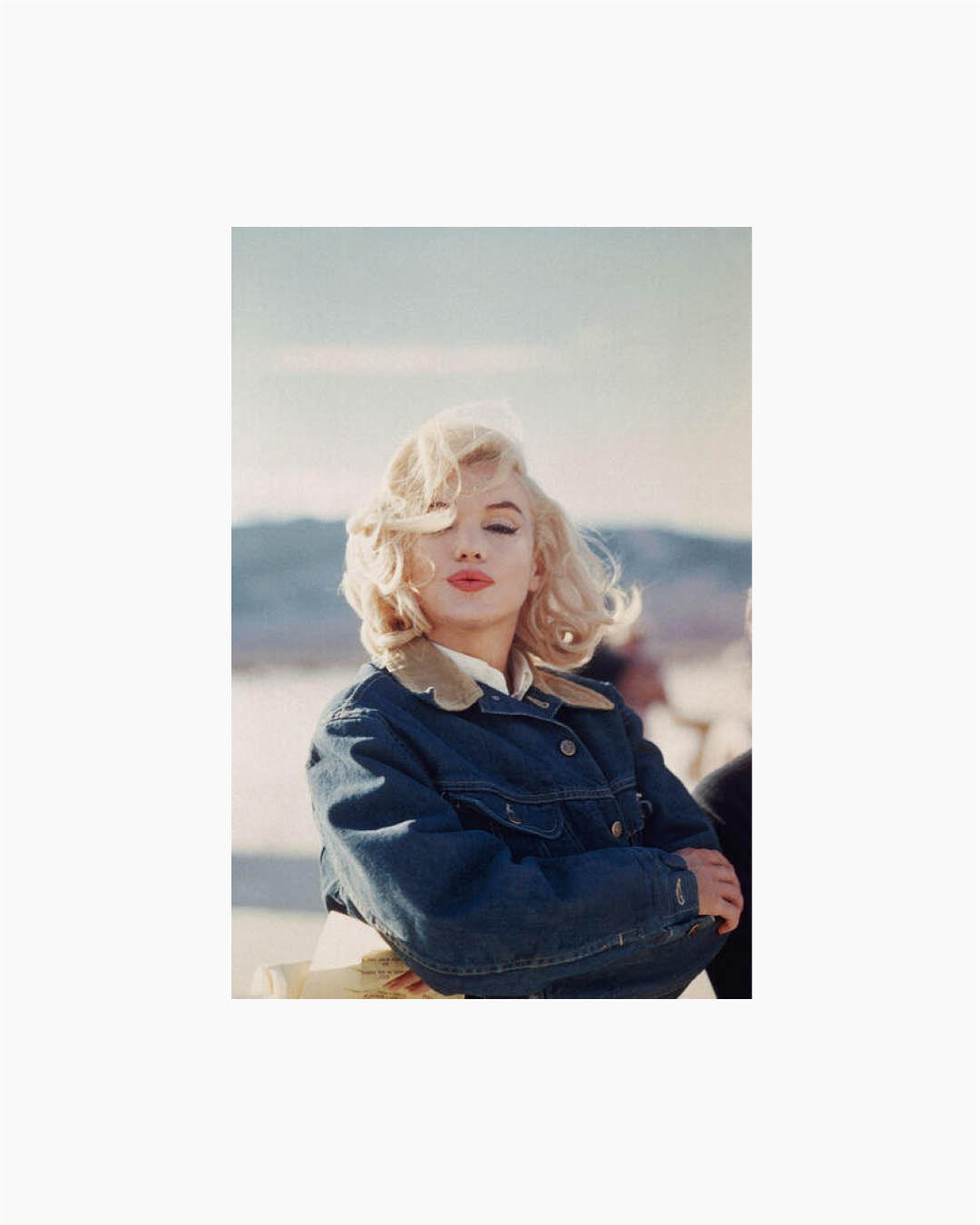 Fine Print: US actress Marilyn Monroe on the Nevada desert during the filming of "The Misfits", directed by John Huston. USA, 1960